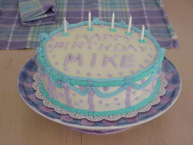 [Image: 09-02-00_Mikes_Birthday_and_Dinner15.jpg]
